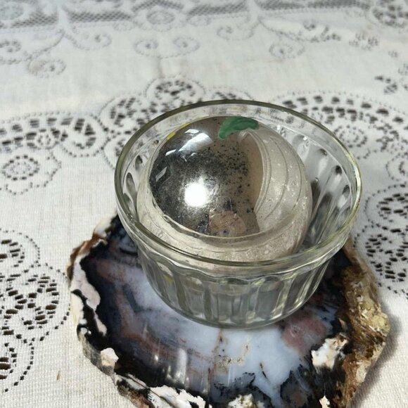 MCM hand painted mercury glass Christmas ornament - Picture 5 of 9